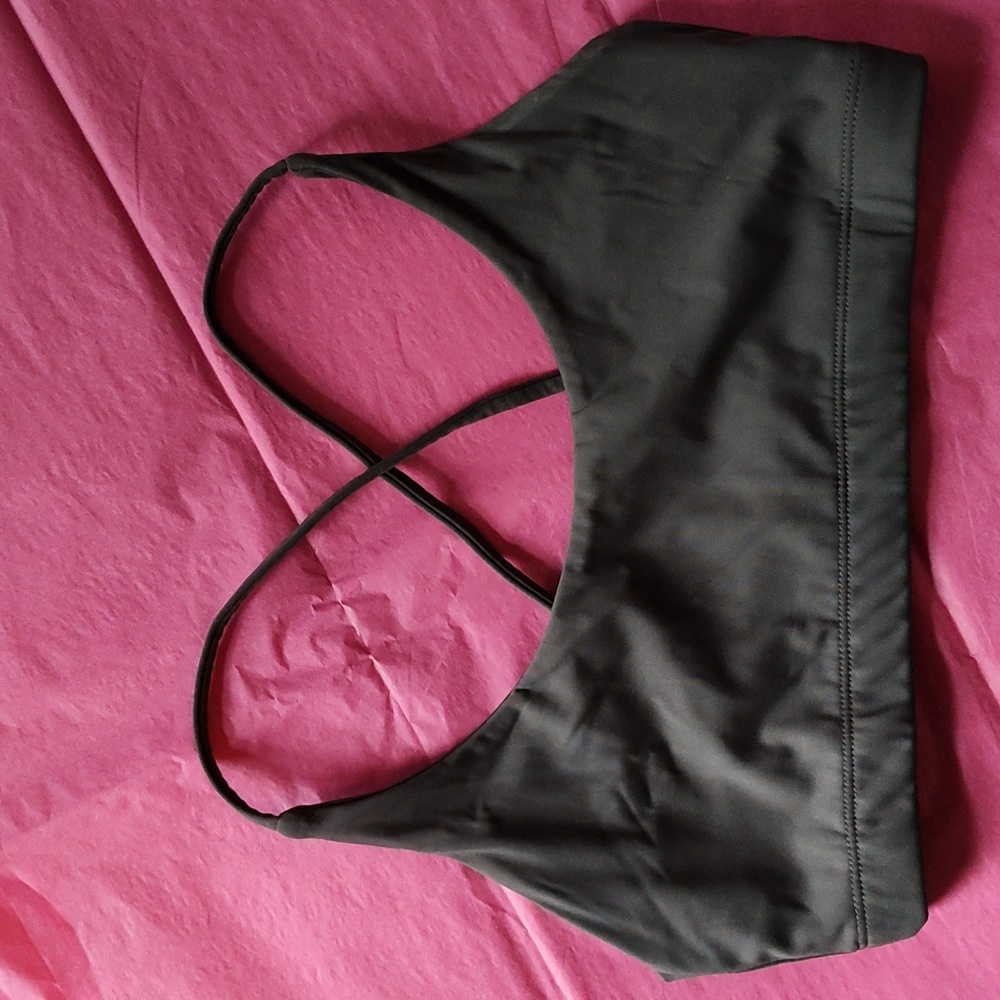 Savvi Arid Bra - Picture 2 of 4